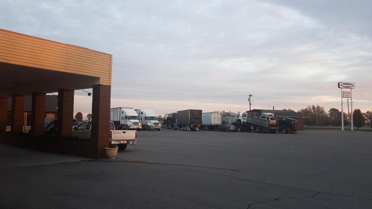 Travel Inn Marston エクステリア 写真