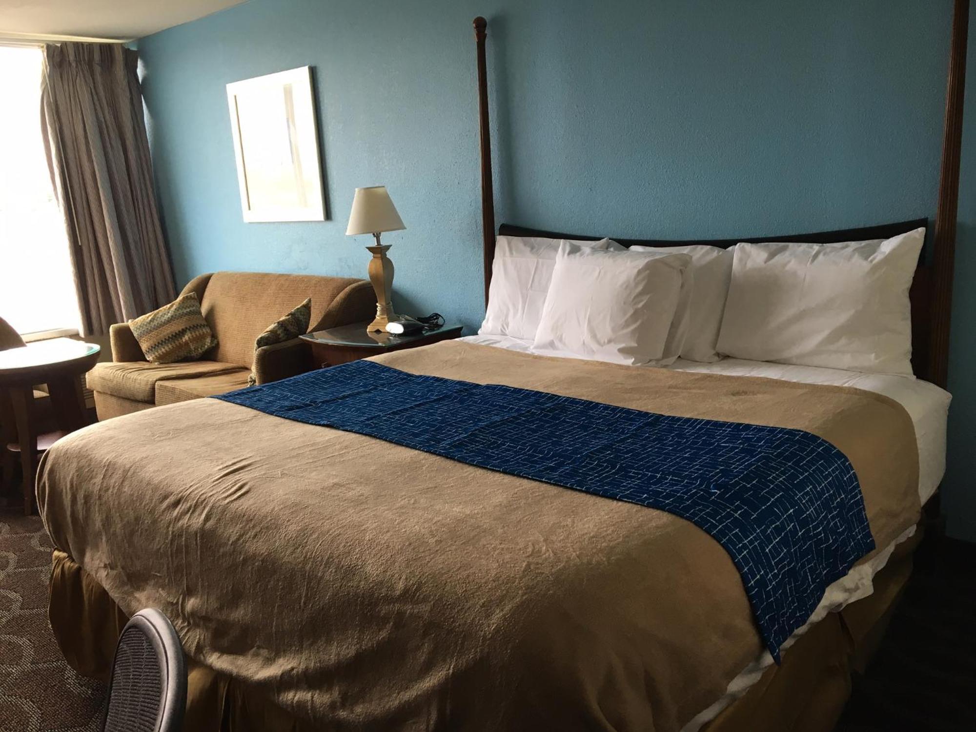 Travel Inn Marston エクステリア 写真